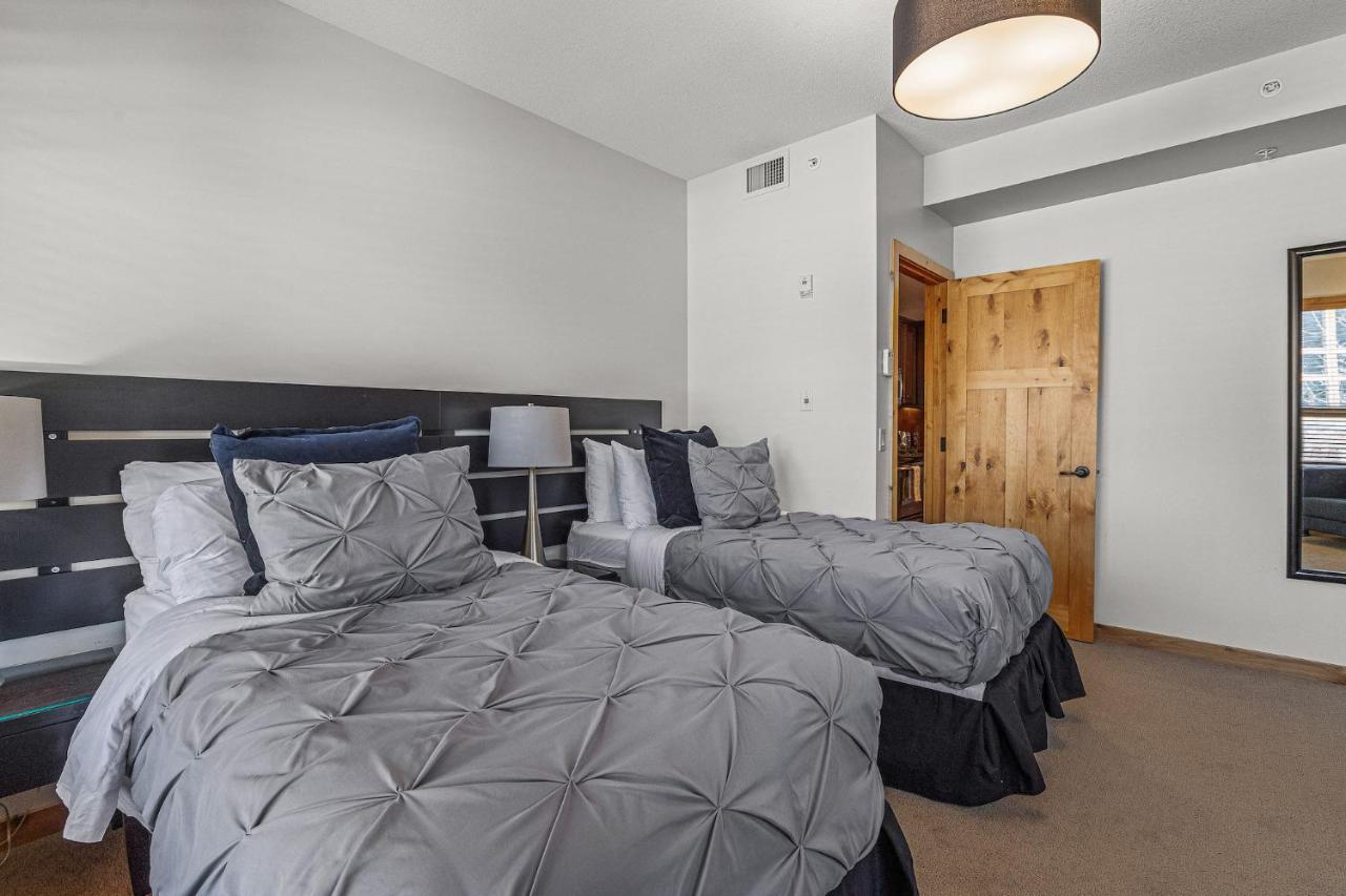 3 Bedroom Condo By Canadian Rockies Vacation Rentals Canmore Ngoại thất bức ảnh